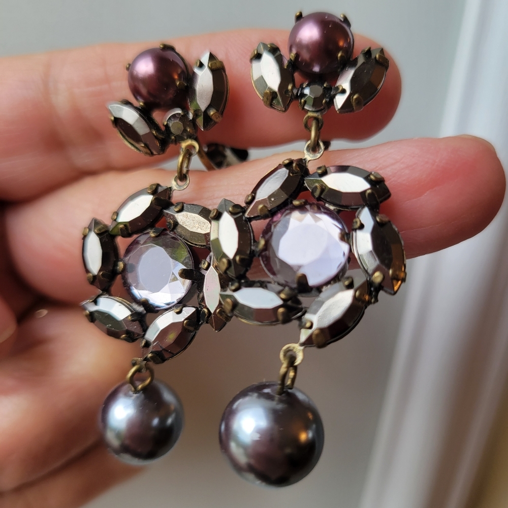 Vintage Signed Clip-On Earrings ~ 2 Pair ~ Kramer ~ Avon ~ MCM ~ 1960s - Picture 2 of 13